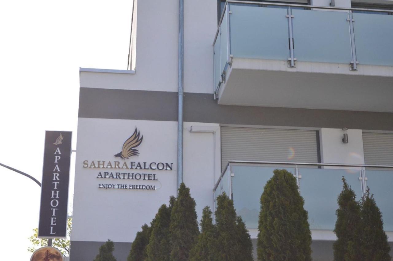 Sahara Falcon Aparthotel Мюнхен Екстериор снимка